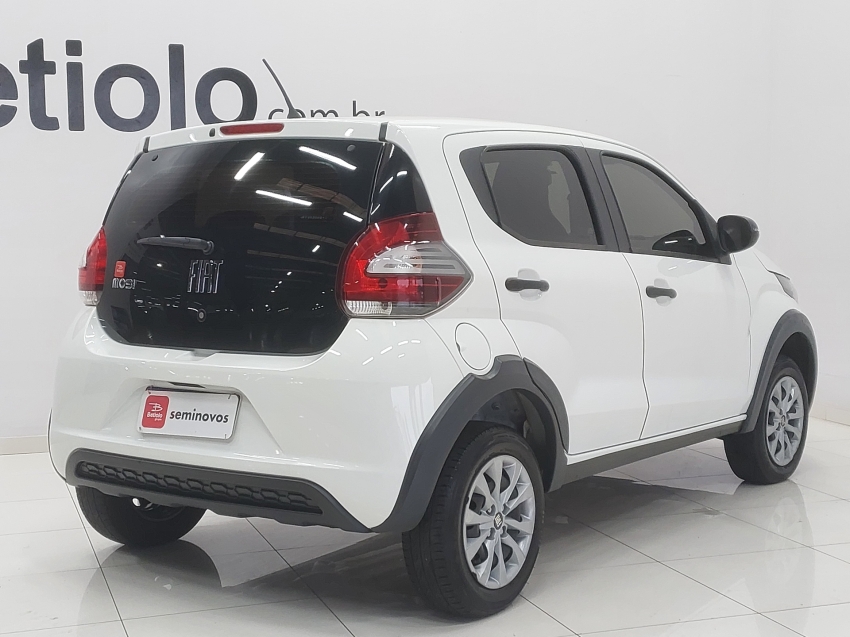 fiat mobi 1.0 evo flex like. manual eletrico 4p 20244
