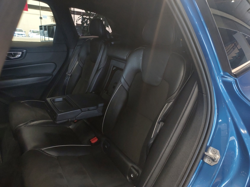 volvo xc60 2.0 t5 gasolina r-design awd geartronic 4p automatico 201810