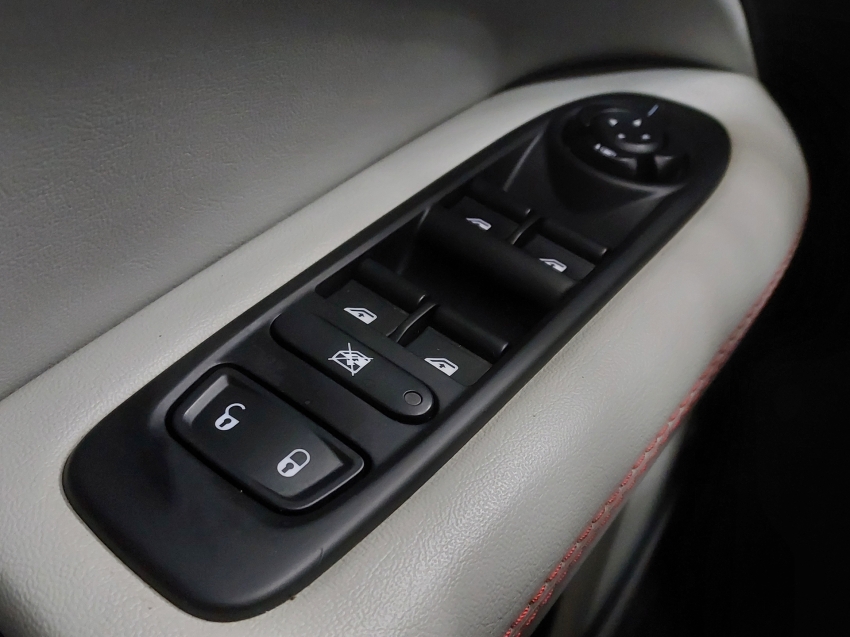 jeep compass 2.0 16v flex limited automatico 4p 201818