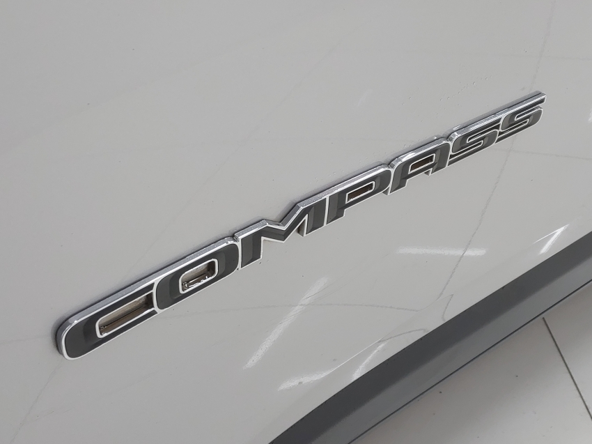 jeep compass 2.0 16v flex limited automatico 4p 201722