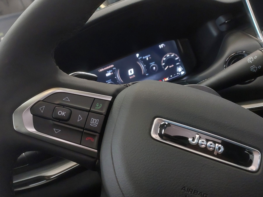 jeep compass 2.0 hurricane 4 turbo gasolina blackhawk at9 4p automatico 202619
