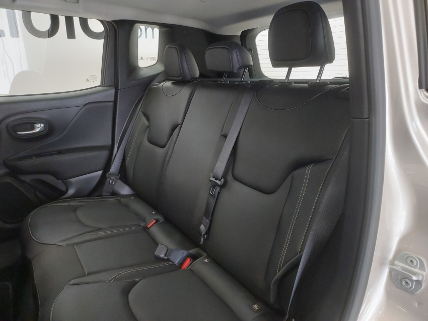 jeep renegade 1.3 t270 turbo flex sahara at6 4p automatico 202610