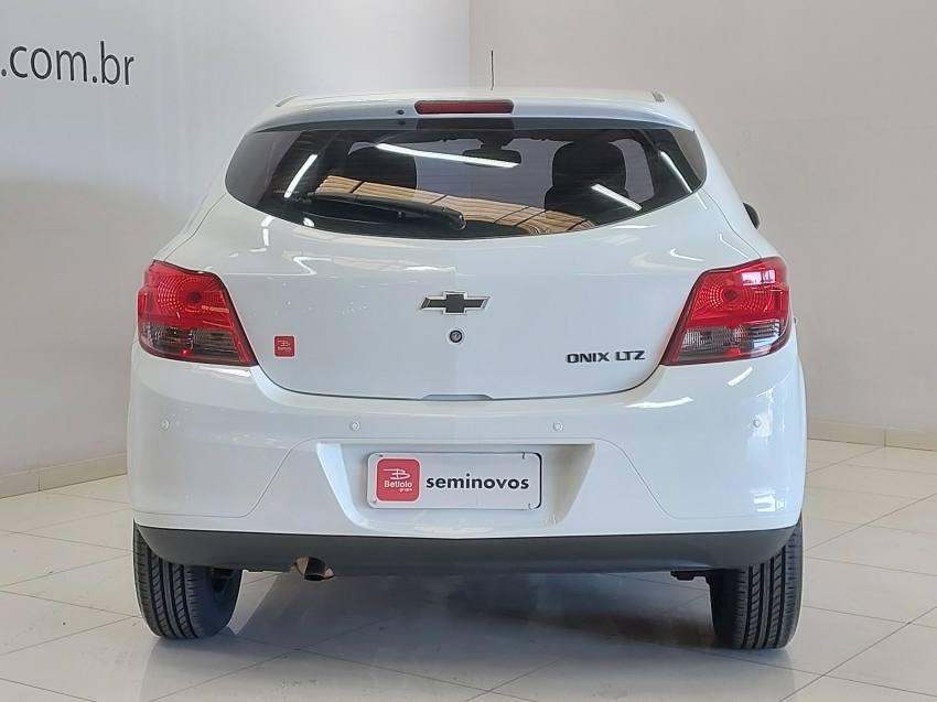 chevrolet onix 1.4 mpfi ltz 8v flex 4p automatico 20155