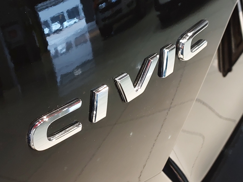 honda civic 2.0 16v flexone exl 4p cvt flex automatico 201718