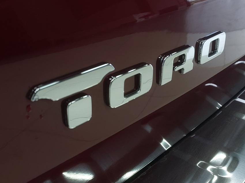 fiat toro 2.0 16v turbo diesel endurance 4wd at9 4p automatico 202119