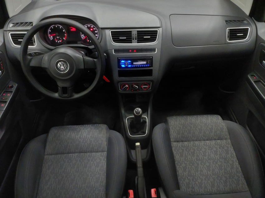 volkswagen fox 1.0 mi 8v flex 4p manual 20147