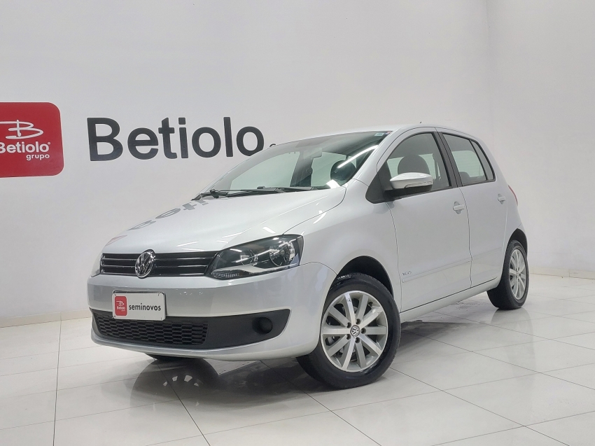 volkswagen fox 1.0 mi 8v flex 4p manual 201418