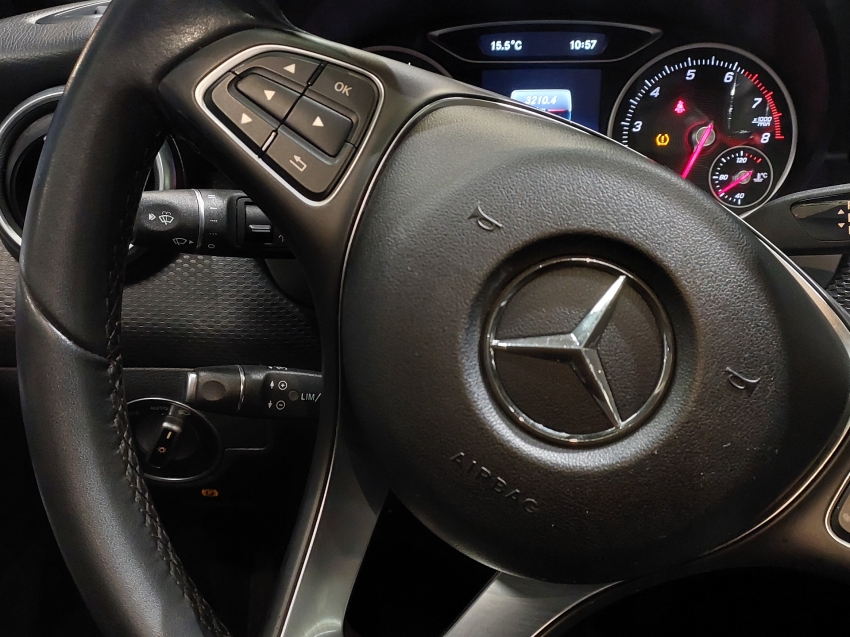 mercedes-benz a 200 1.6 cgi flex 7g-dct 4p automatico 201816