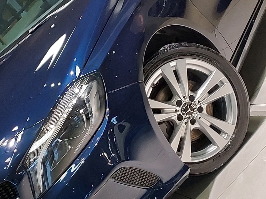 mercedes-benz a 200 1.6 cgi flex 7g-dct 4p automatico 201822