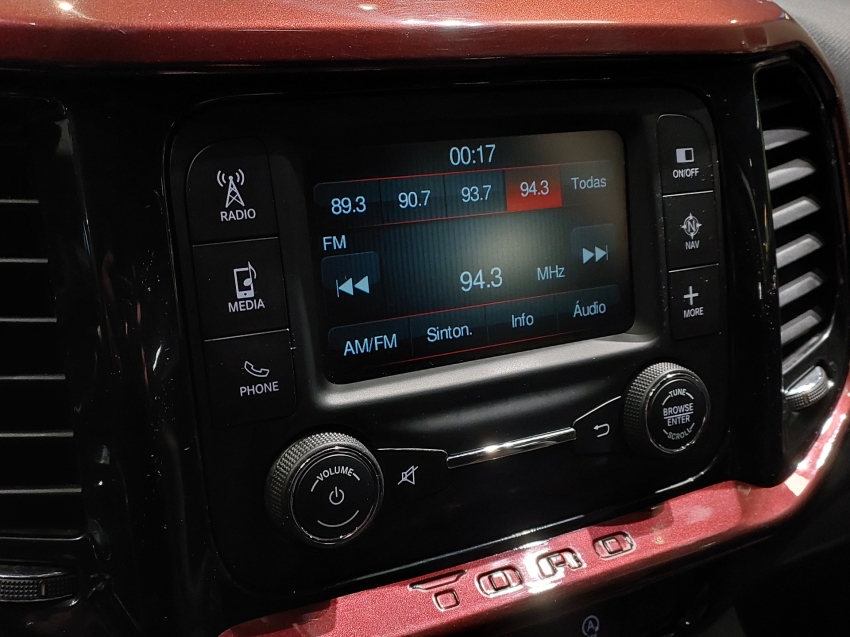 fiat toro 1.8 16v evo flex freedom at6 4p automatico 201813
