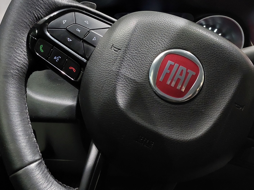 fiat toro 1.8 16v evo flex freedom at6 4p automatico 201816