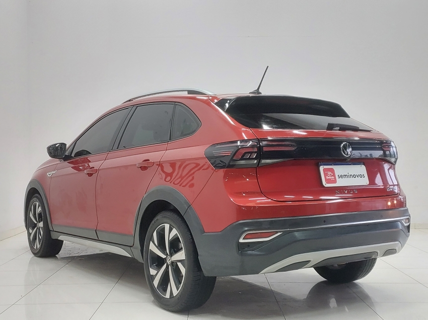 volkswagen nivus 1.0 200 tsi total flex highline automatico 4p 20213
