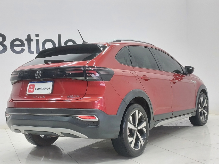 volkswagen nivus 1.0 200 tsi total flex highline automatico 4p 20214