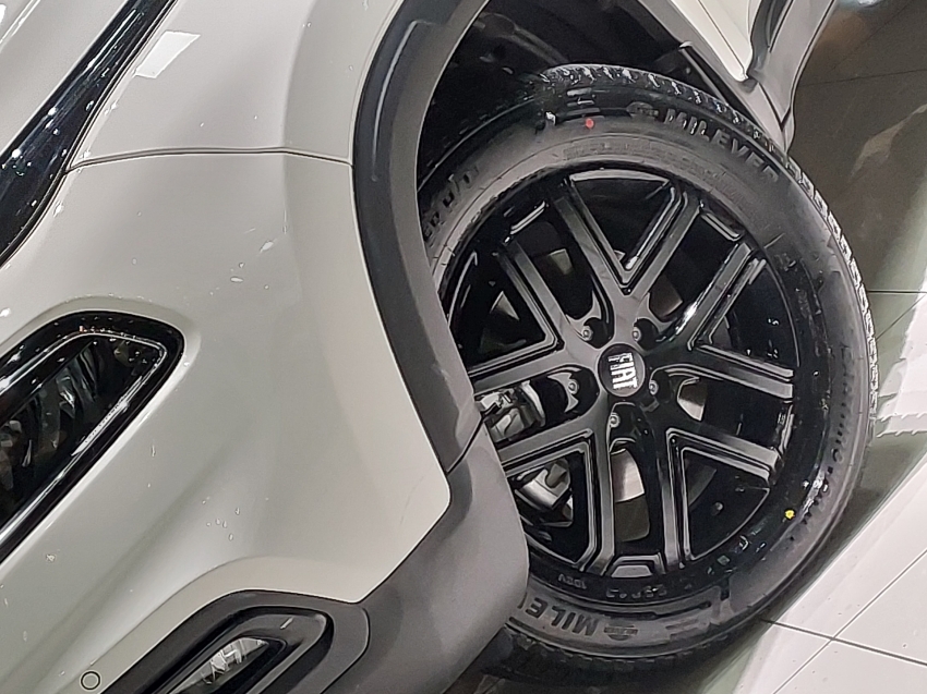 fiat toro 2.0 16v turbo diesel ultra 4wd at9 4p automatico 202222