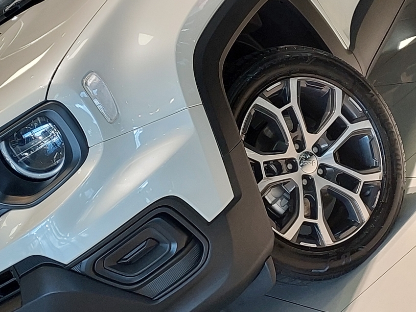 jeep renegade 1.3 t270 turbo flex longitude at6 4p automatico 202323