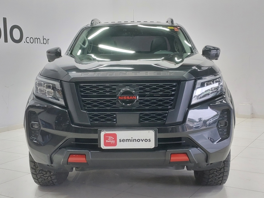 nissan frontier 2.3 16v turbo diesel pro4x cd 4x4 automatico 4p 20232