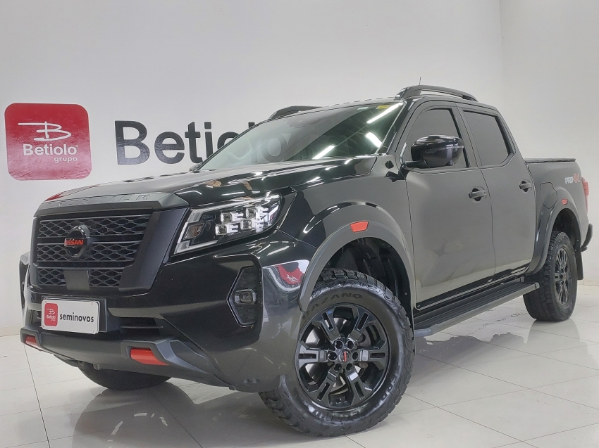 nissan frontier 2.3 16v turbo diesel pro4x cd 4x4 automatico 4p 20231