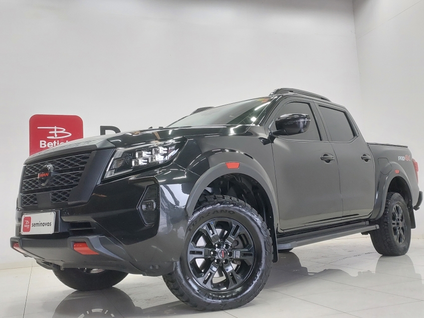 nissan frontier 2.3 16v turbo diesel pro4x cd 4x4 automatico 4p 20230