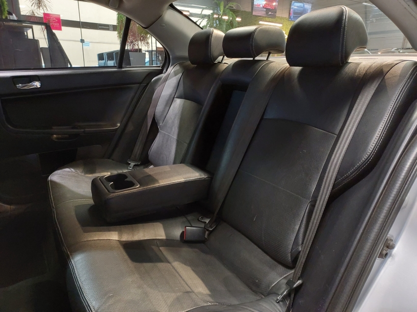 mitsubishi lancer 2.0 gt 16v gasolina 4p automatico 201310