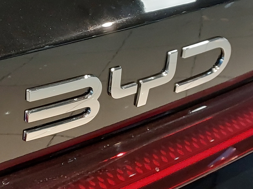 byd song plus 1.5 dm-i turbo hibrido automatico 4p 202720