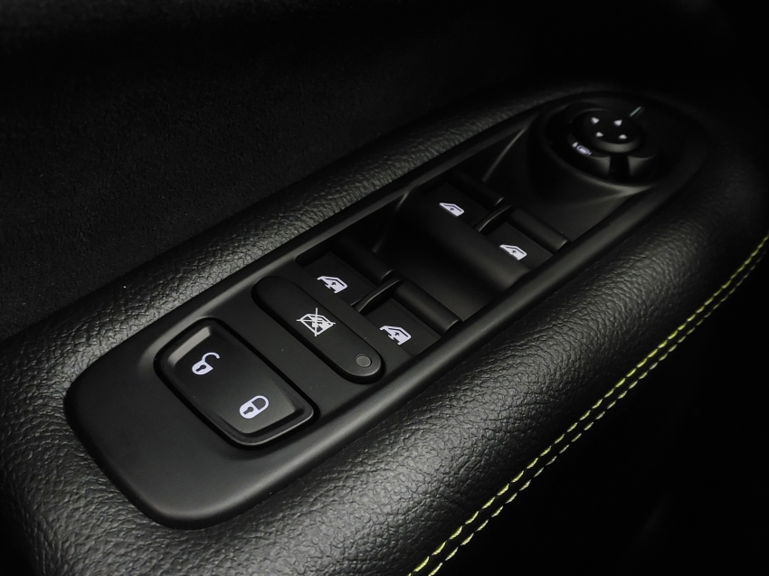 fiat toro 1.3 turbo 270 hybrid volcano at6 hibrido 4p automatico 202722