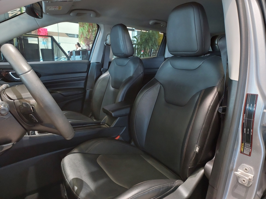 jeep compass 2.0 td350 turbo diesel limited at9 4p automatico 20228