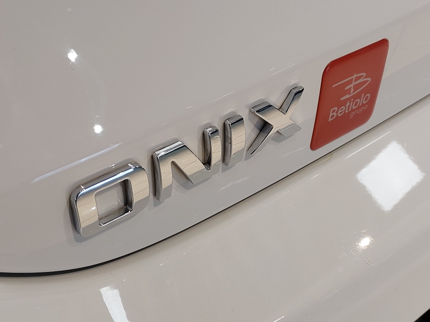 chevrolet onix 1.0 flex manual 4p 202417
