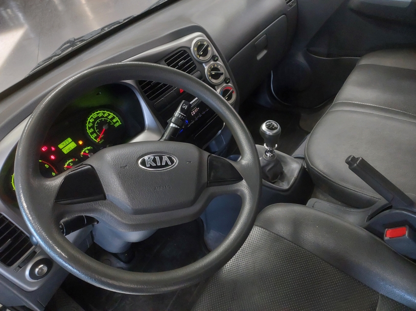 kia bongo 2.5 td diesel std cs manual flex 4p 20226