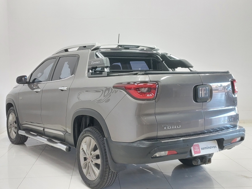 fiat toro 2.0 16v turbo diesel ranch 4wd at9 4p automatico 20203