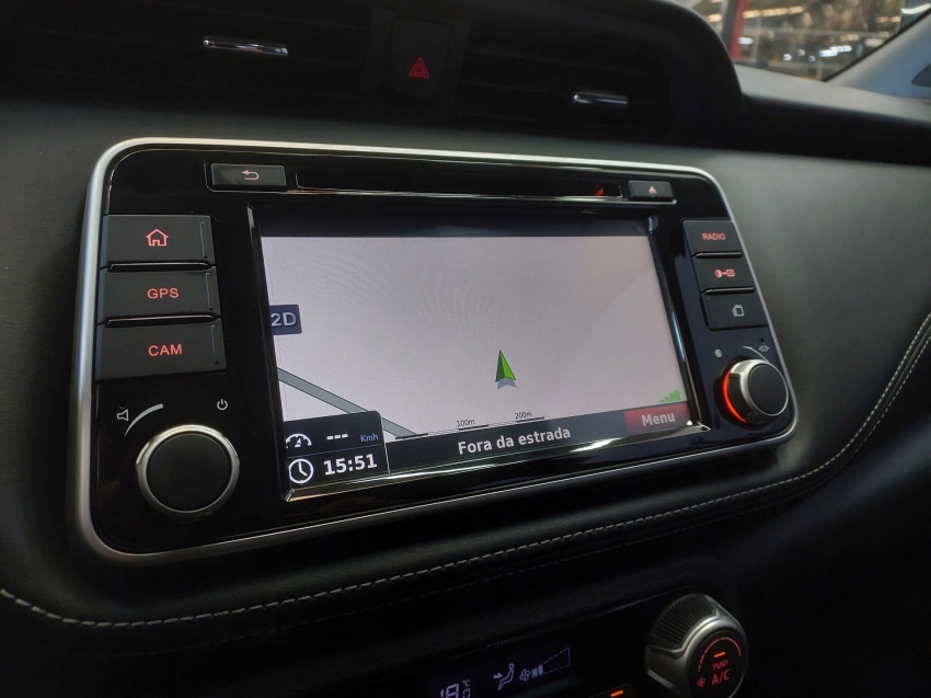 nissan kicks 1.6 16v flexstart sl 4p xtronic flex automatico 201813