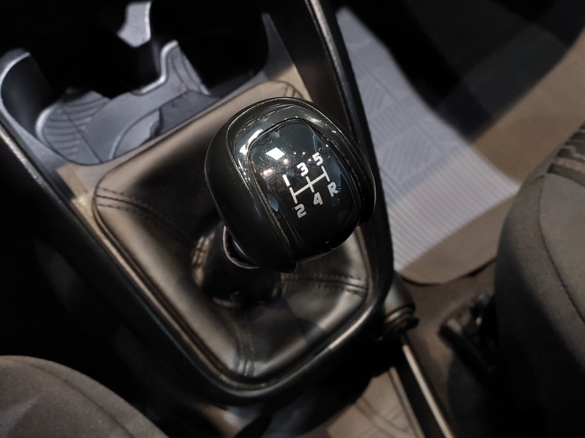 fiat argo 1.0 firefly flex drive manual 4p 202410