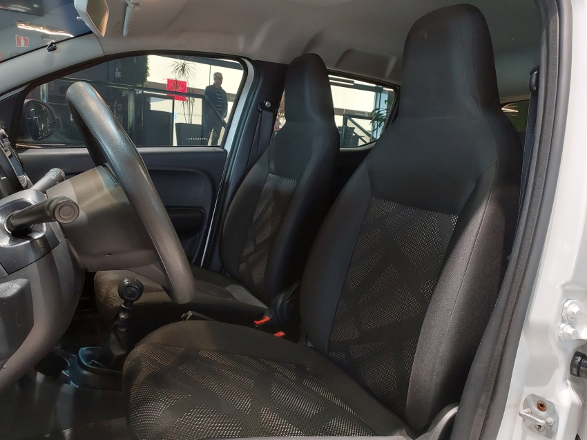 fiat mobi 1.0 evo flex like. manual 4p 20248