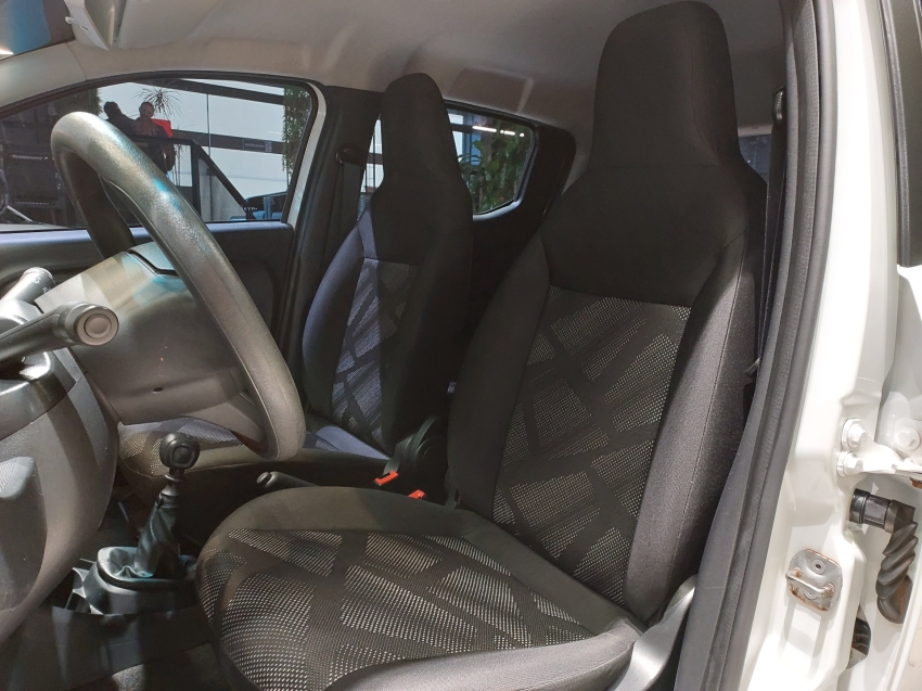 fiat mobi 1.0 evo flex like. manual 4p 20248
