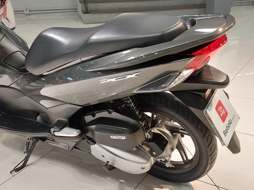 honda pcx 150 gasolina automatico 20174