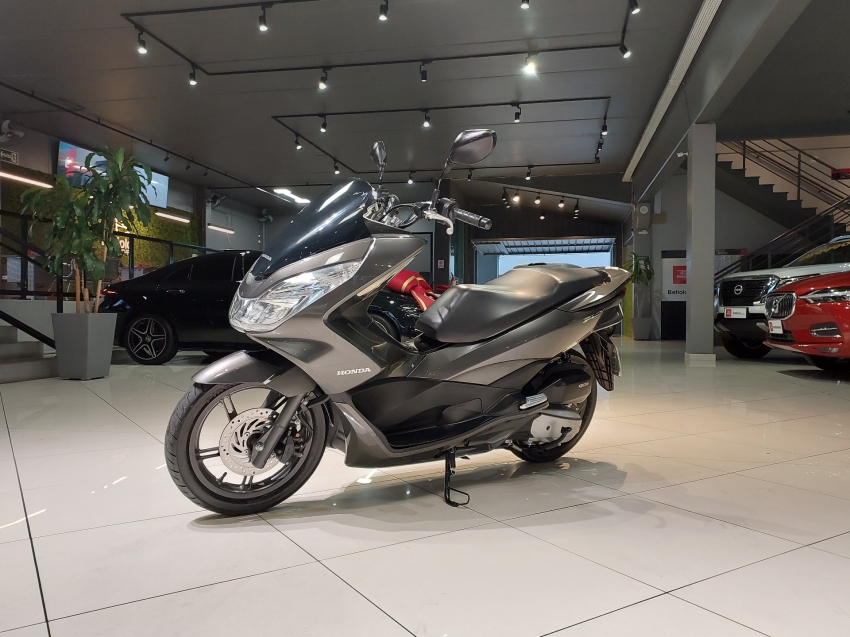 honda pcx 150 gasolina automatico 201713