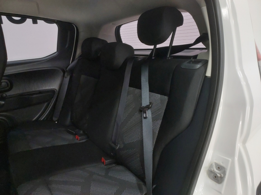 fiat mobi 1.0 evo flex like. manual 4p 20229