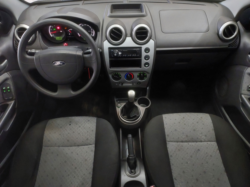 ford fiesta 1.6 mpi hatch 8v flex 4p manual 20127