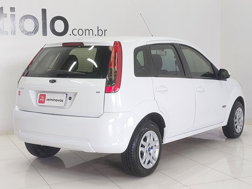 ford fiesta 1.6 mpi hatch 8v flex 4p manual 20124