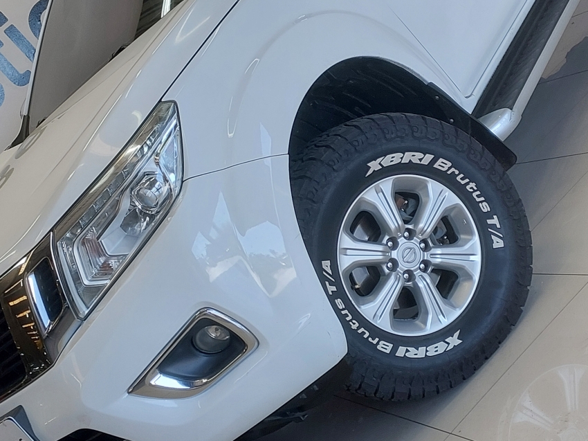 nissan frontier 2.3 16v turbo diesel le cd 4x4 automatico 4p 201823