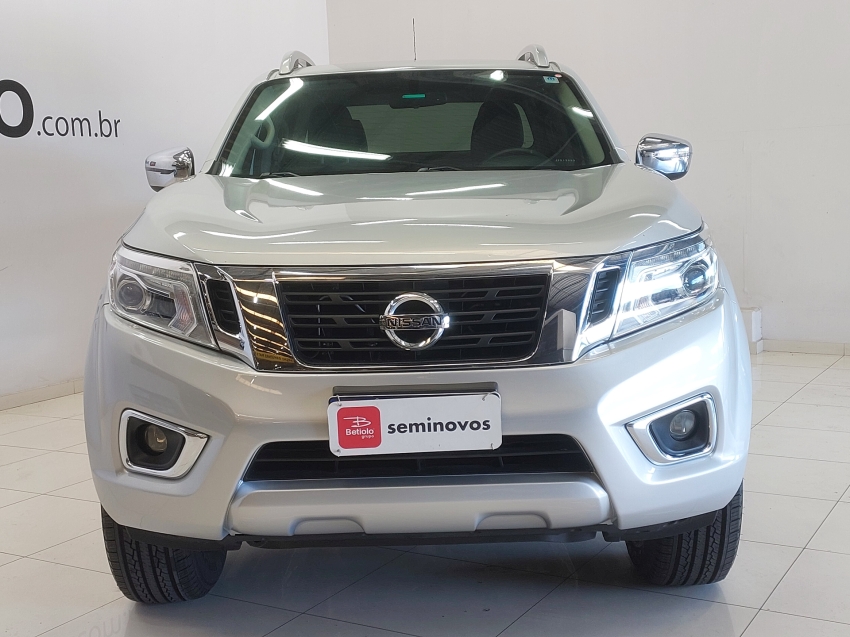 nissan frontier 2.3 16v turbo diesel le cd 4x4 automatico 4p 20182