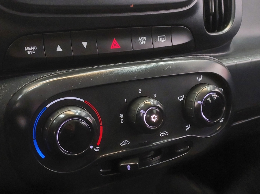 fiat mobi 1.0 evo flex like. manual 4p 202411