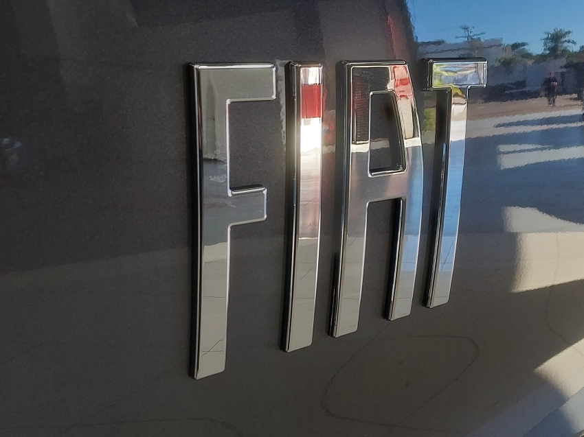 fiat strada 1.3 firefly flex volcano cd cvt 4p automatico 202718