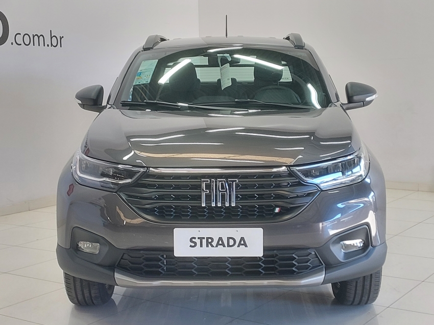 fiat strada 1.3 firefly flex volcano cd cvt 4p automatico 20272