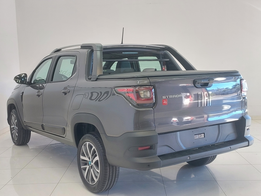 fiat strada 1.3 firefly flex volcano cd cvt 4p automatico 20273