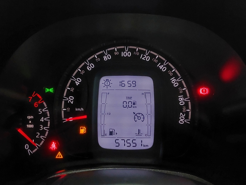 fiat mobi 1.0 evo flex like. manual 4p 202410