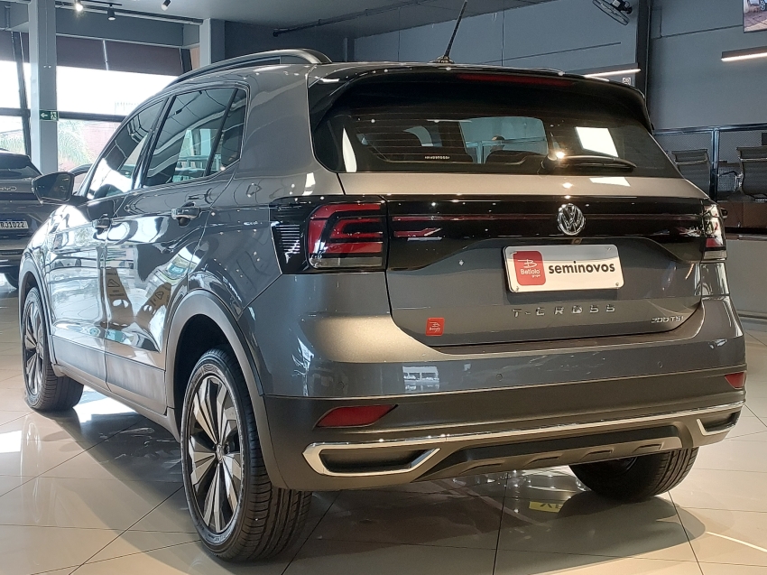 volkswagen t-cross 1.0 200 tsi total flex comfortline automatico 4p 20213