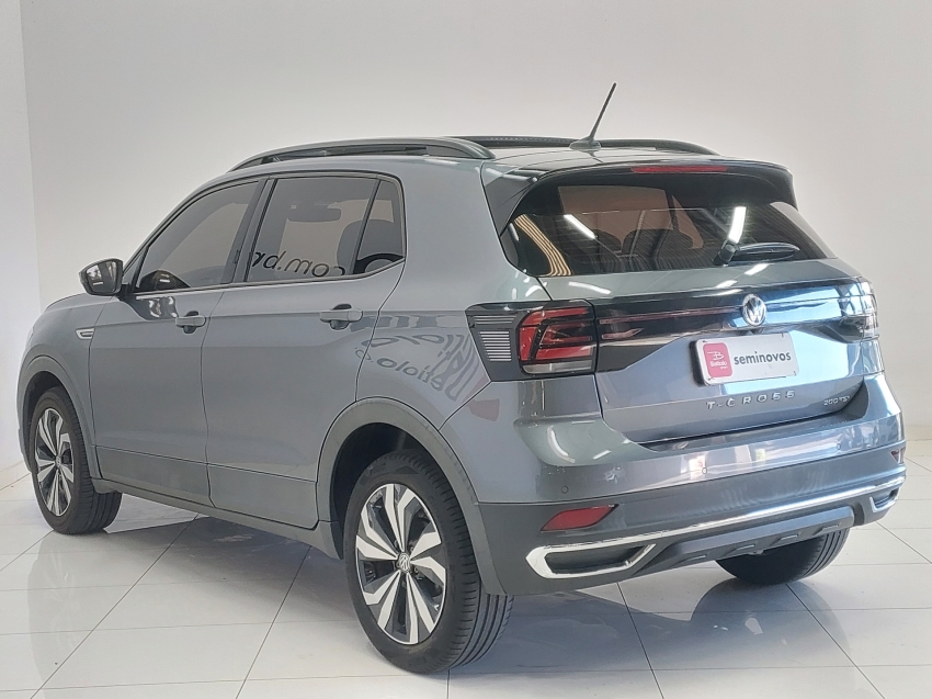 volkswagen t-cross 1.0 200 tsi total flex comfortline automatico 4p 20213