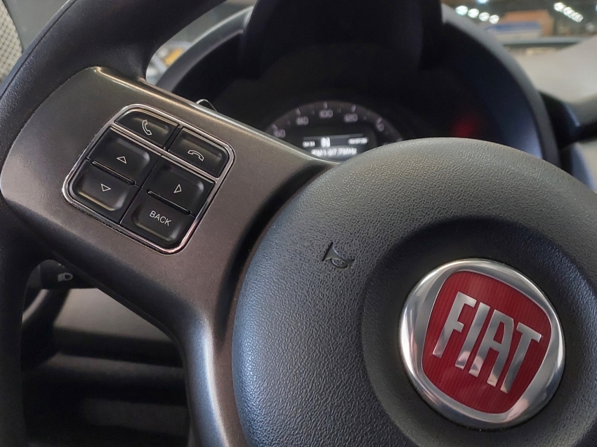 fiat uno 1.3 firefly flex way 4p gsr automatico 201814