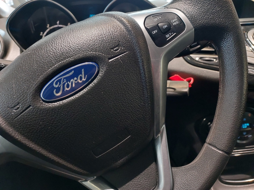 ford fiesta 1.6 titanium hatch 16v flex 4p manual 201417