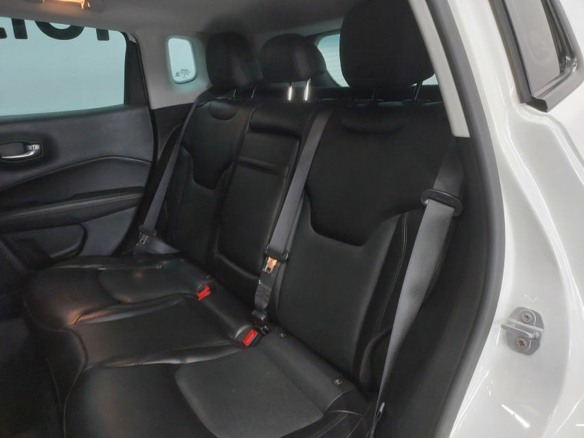jeep compass 2.0 16v flex longitude automatico 4p 20219